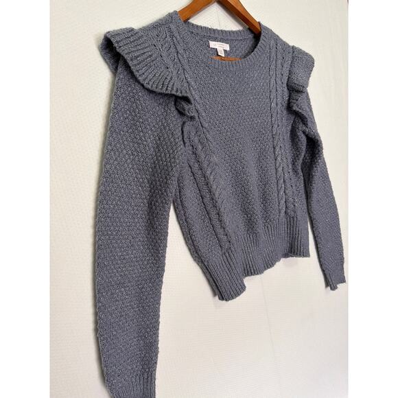 Lauren Conrad XS Gray Silver Cable Knit Ruffle Shoulder Sweater - Picture 4 of 10